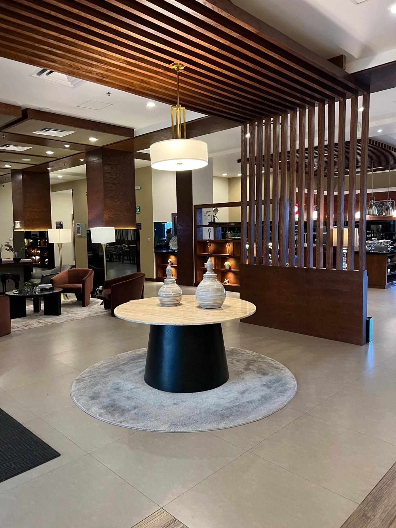 Best Western Plus Chihuahua Juventud Exterior photo